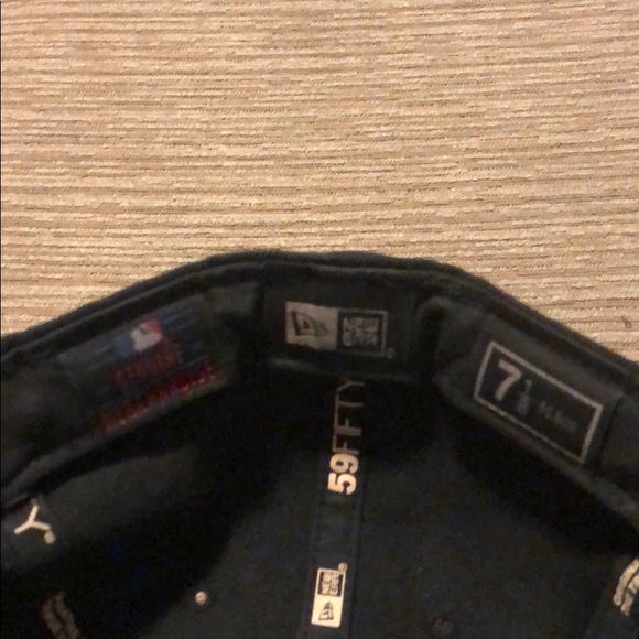 Hat - Picture 7 of 8